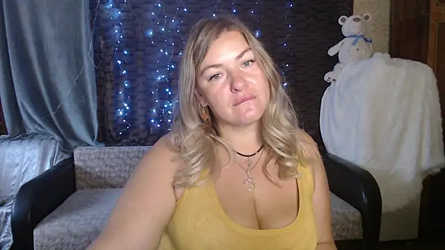 NikaSkylink online show from 09/18/25, 03:30