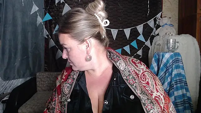 NikaSkylink online show from 10/02/25, 06:59