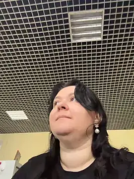 Liza Will online show from 04/13/26, 08:42