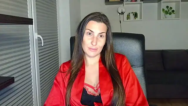 Snapshot of DonnaAmore chatting on 09/23/25, 08:12 DonnaAmore online show from 09/23/25, 08:12