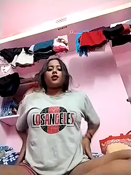 Snapshot of Fun__with__Prity chatting on 09/14/25, 05:45 Fun  with  Prity online show from 09/14/25, 05:45