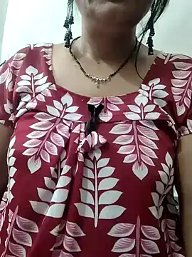 Snapshot of Cuty_siya_143 chatting on 10/07/25, 02:58 Cuty siya 143 online show from 10/07/25, 02:58