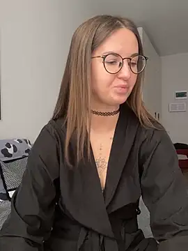 Snapshot of ElizabetBlack chatting on 10/23/25, 05:29 ElizabetBlack online show from 10/23/25, 05:29