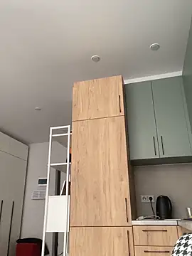 Snapshot of ElizabetBlack chatting on 10/27/25, 06:28 ElizabetBlack online show from 10/27/25, 06:28