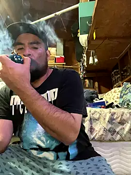 Snapshot of Jonathanfrom420 chatting on 11/26/25, 07:48 Jonathanfrom420 online show from 11/26/25, 07:48