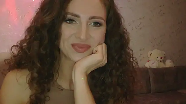 Snapshot of Amber_Carrol chatting on 10/05/25, 05:33 Amber Carrol online show from 10/05/25, 05:33