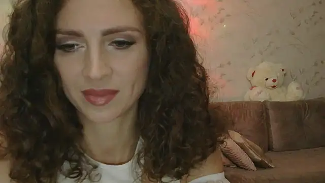 Snapshot of Amber_Carrol chatting on 11/30/25, 05:50 Amber Carrol online show from 11/30/25, 05:50