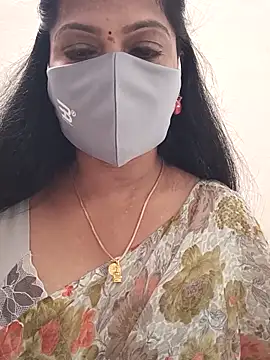 Snapshot of shivani27 chatting on 12/04/25, 12:25 shivani27 online show from 12/04/25, 12:25