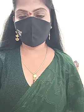 Snapshot of shivani27 chatting on 02/09/26, 03:27 shivani27 online show from 02/09/26, 03:27