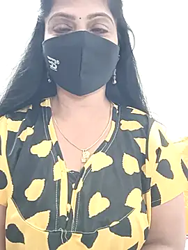 Snapshot of shivani27 chatting on 02/18/26, 06:59 shivani27 online show from 02/18/26, 06:59