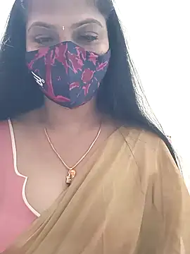 Snapshot of shivani27 chatting on 02/21/26, 09:43 shivani27 online show from 02/21/26, 09:43