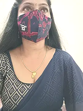 Snapshot of shivani27 chatting on 03/14/26, 08:09 shivani27 online show from 03/14/26, 08:09