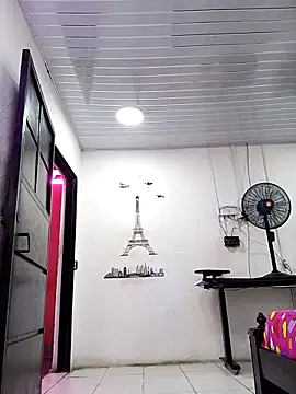 Snapshot of translatina777 chatting on 11/16/25, 12:38 translatina777 online show from 11/16/25, 12:38