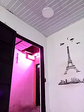 Snapshot of translatina777 chatting on 11/22/25, 01:26 translatina777 online show from 11/22/25, 01:26