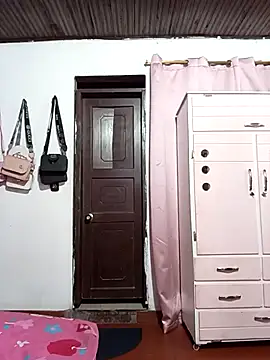 Snapshot of translatina777 chatting on 12/20/25, 11:34 translatina777 online show from 12/20/25, 11:34