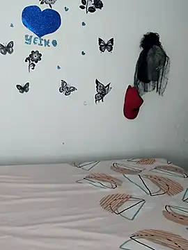 AntonelaMorriz online show from 12/03/25, 07:49