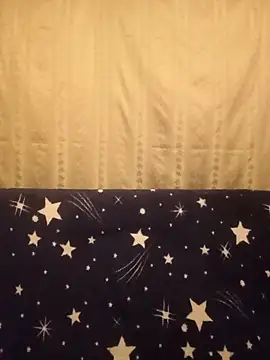 Snapshot of YzabellFabioo chatting on 02/16/26, 11:23 YzabellFabioo online show from 02/16/26, 11:23