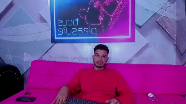 Snapshot of rhabena_boysex chatting on 02/21/26, 02:23 rhabena boysex online show from 02/21/26, 02:23