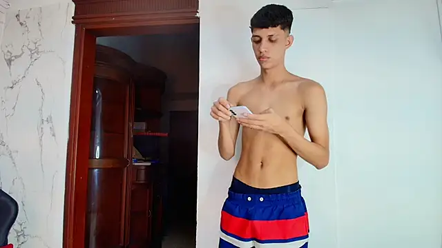 Allnei online show from 03/12/26, 09:43