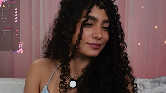 Victoria Curly online show from 10/29/25, 01:52