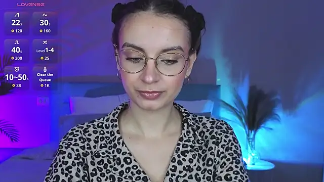 Real cutie1 online show from 07/11/26, 12:52