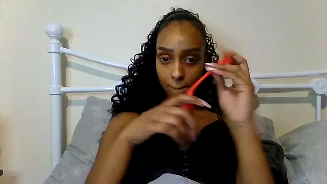 Hazel Dollxx online show from 01/13/26, 12:10