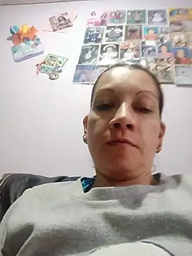 Chriss girl of imaginatio online show from 07/21/26, 12:07