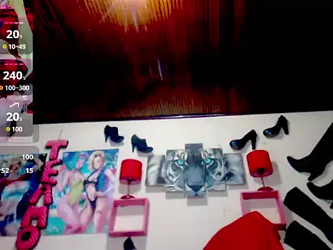 Snapshot of blondehot5v chatting on 09/20/25, 12:17 blondehot5v online show from 09/20/25, 12:17