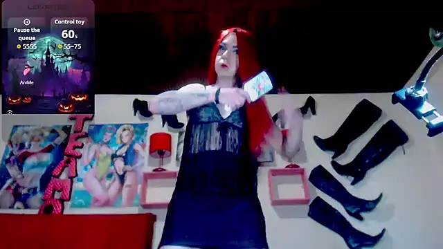 Snapshot of blondehot5v chatting on 11/20/25, 06:07 blondehot5v online show from 11/20/25, 06:07