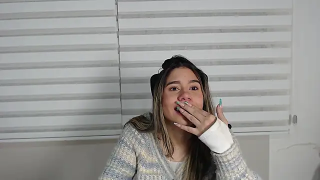 Rachell criss online show from 11/25/25, 03:50