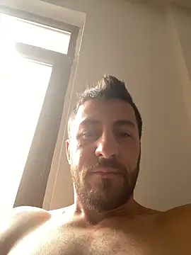 emredenizz07 online show from 11/06/25, 07:31