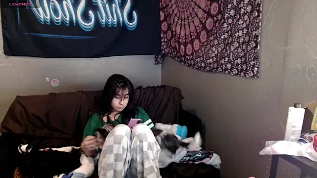 London Ray online show from 04/10/26, 10:58