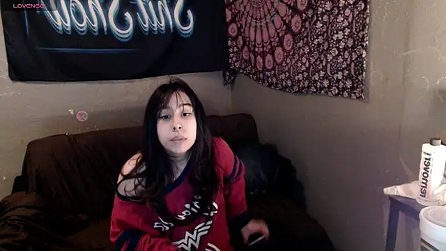 London Ray online show from 04/18/26, 10:32