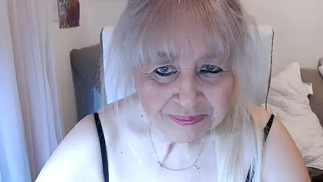 SusiLifeXXX online show from 11/23/25, 07:35