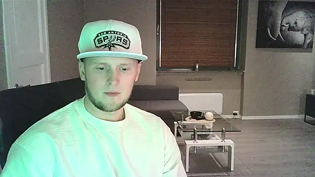 Snapshot of Dartanjanas13 chatting on 09/26/25, 08:02 Dartanjanas13 online show from 09/26/25, 08:02