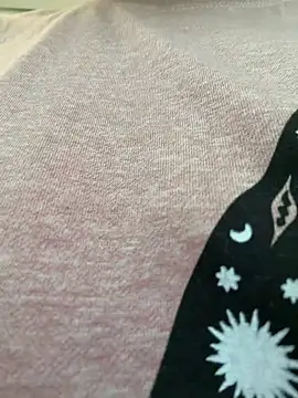 Snapshot of Anjinhavagabunda chatting on 12/20/25, 11:39 Anjinhavagabunda online show from 12/20/25, 11:39