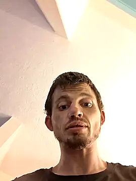 areyouseriousss online show from 12/21/25, 08:49