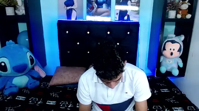 x oliver x online show from 10/05/25, 04:22