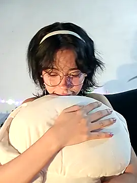 dolliette24 online show from 01/18/26, 04:27