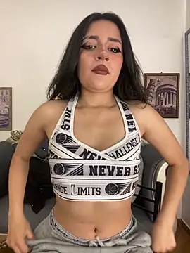 Snapshot of ZaraTrump chatting on 10/07/25, 10:07 ZaraTrump online show from 10/07/25, 10:07