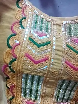 Snapshot of Reeta-rani chatting on 10/08/25, 04:21 Reeta-rani online show from 10/08/25, 04:21