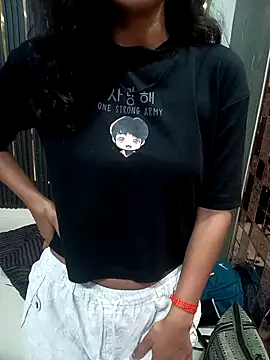 Snapshot of Raj-kumari chatting on 09/08/25, 05:01 Raj-kumari online show from 09/08/25, 05:01