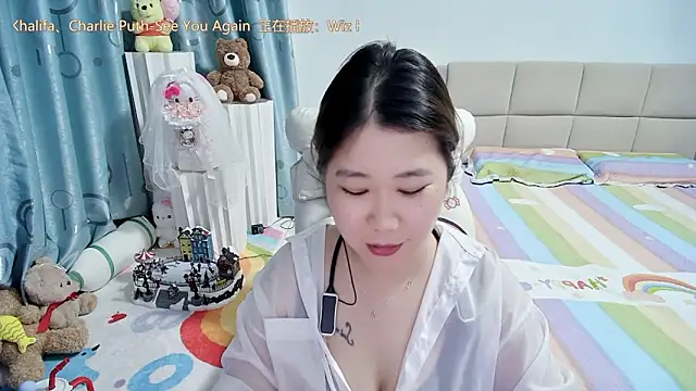 Onlyxixi online show from 05/04/26, 01:07