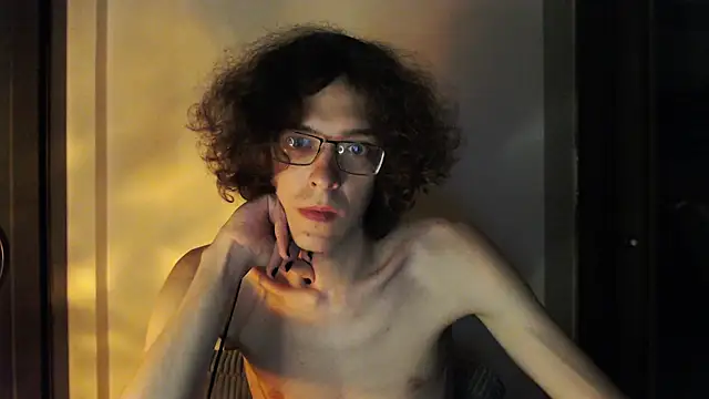 LovesomeCookie online show from 05/20/26, 06:47