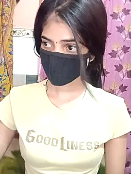 Snapshot of Queen_Pooja7 chatting on 10/04/25, 04:27 Queen Pooja7 online show from 10/04/25, 04:27