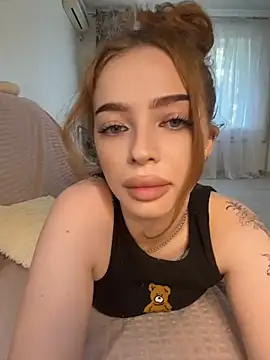 Hannah xBaby online show from 07/08/26, 08:08