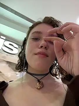 lucy-joy online show from 10/14/25, 09:43