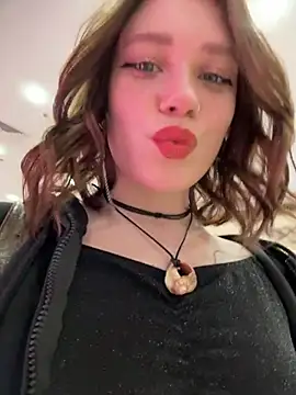 lucy-joy online show from 01/18/26, 09:24