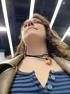 lucy-joy online show from 03/19/26, 09:24