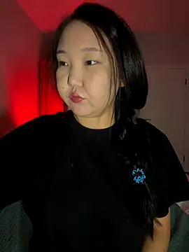 Snapshot of tammy_gun chatting on 10/10/25, 05:23 tammy gun online show from 10/10/25, 05:23